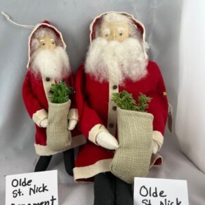 Santas: Prim Olde St. Nick